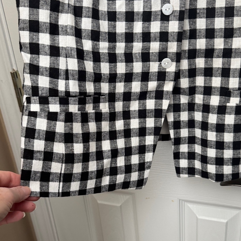 Wayf Black and White Checkered Top - Picture 3 of 7